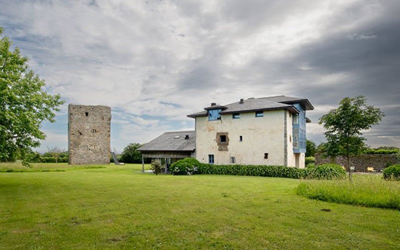 Hotel Torre de Villademoros, Spain